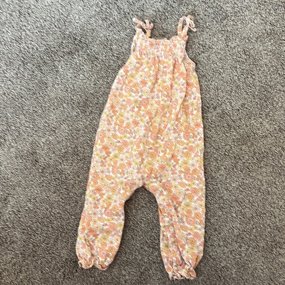 Carter’s Bundle - Picture 4 of 4